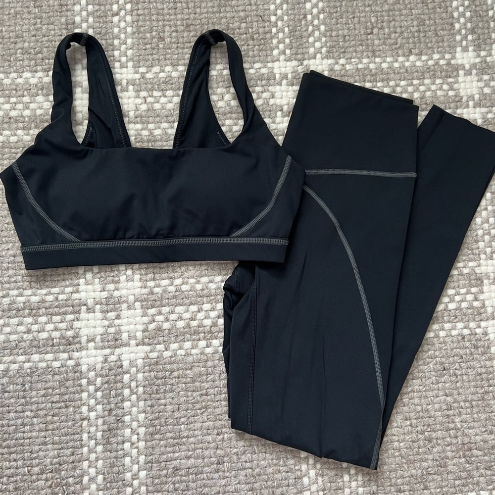 Offline by Aerie Active Set